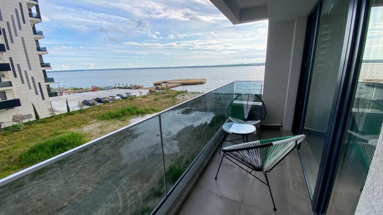 Ferienwohnung Myosotis Mamaia Studio By The Lake Exterior foto